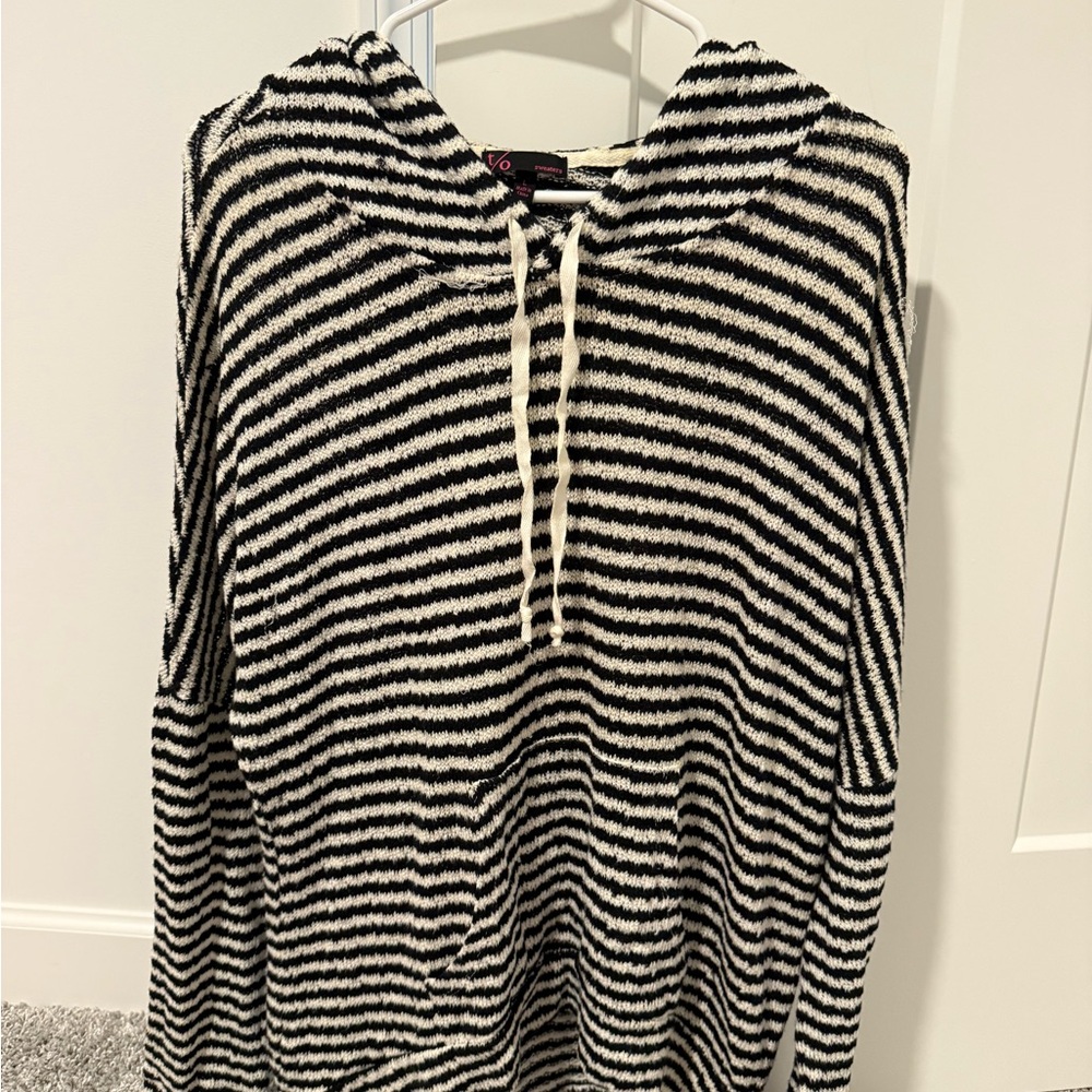 t/o Black and White Striped Sweater